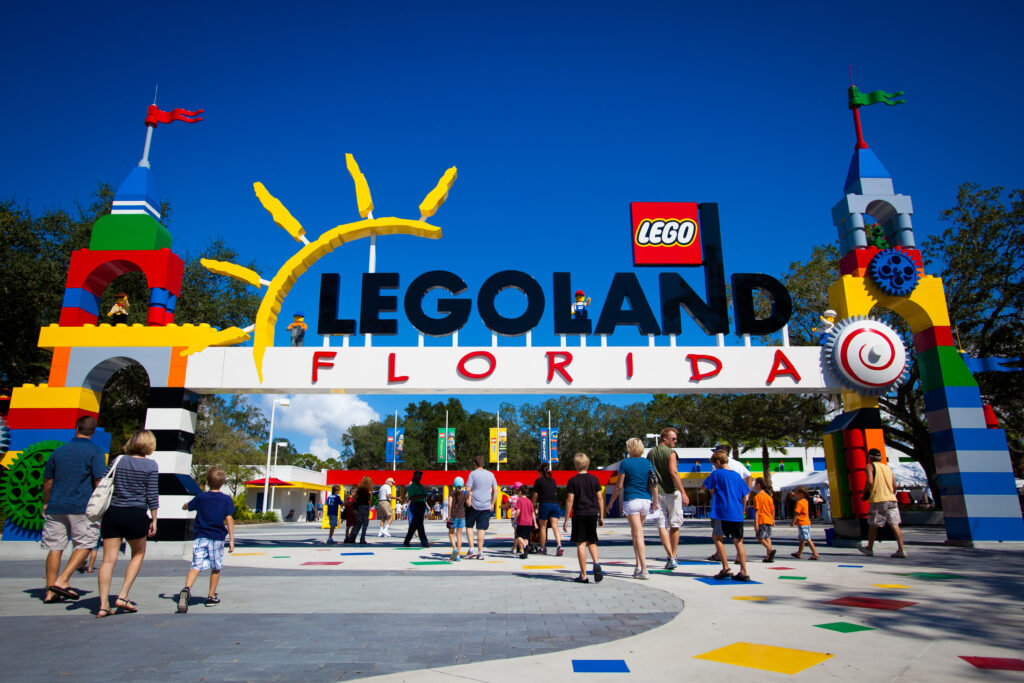 viajando barato para orlando legoland